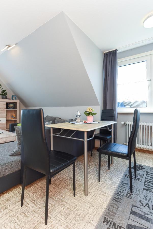 Ferienwohnungen Wind & Meer Neuharlingersiel Buitenkant foto